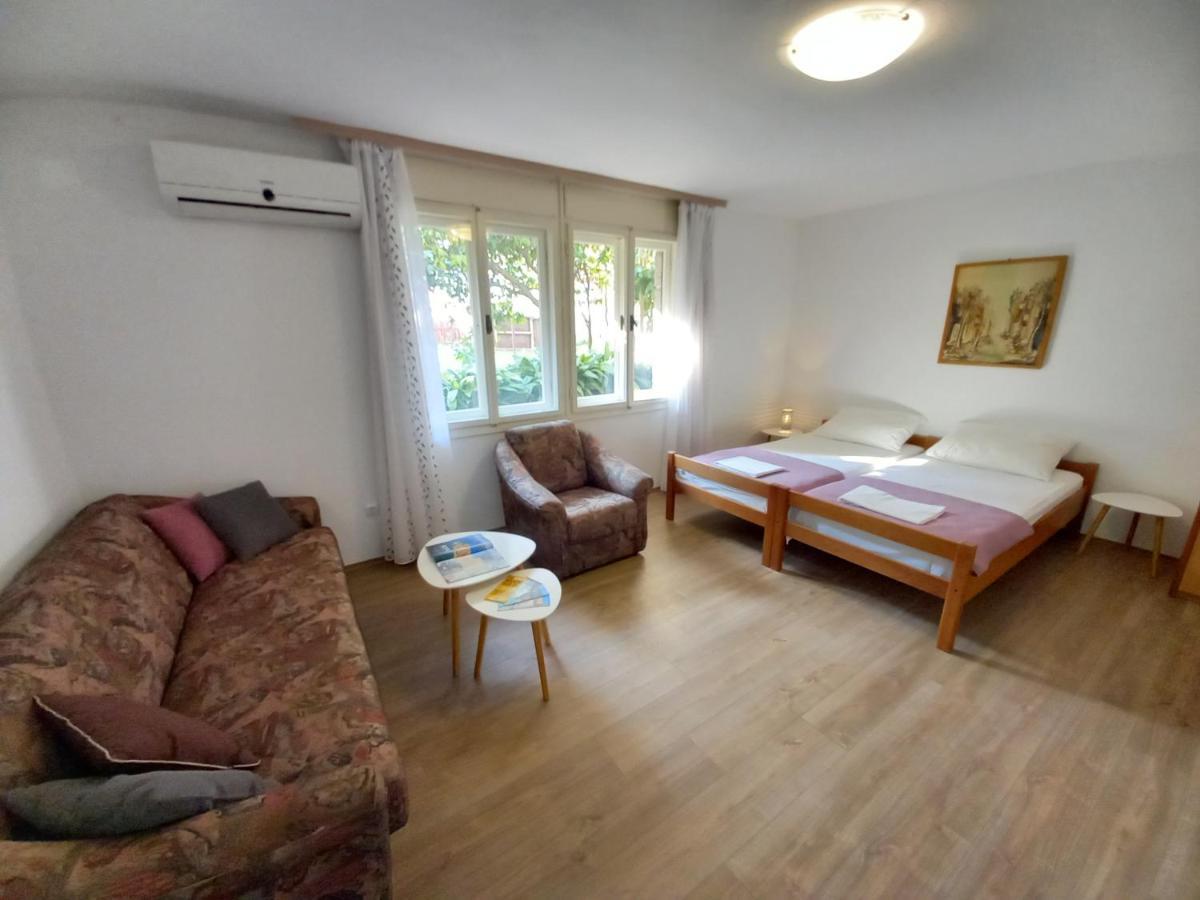 Apartments Lungo Pula Zewnętrze zdjęcie